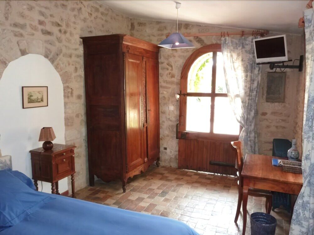Le Vieux Chateau Airvault Exterior photo